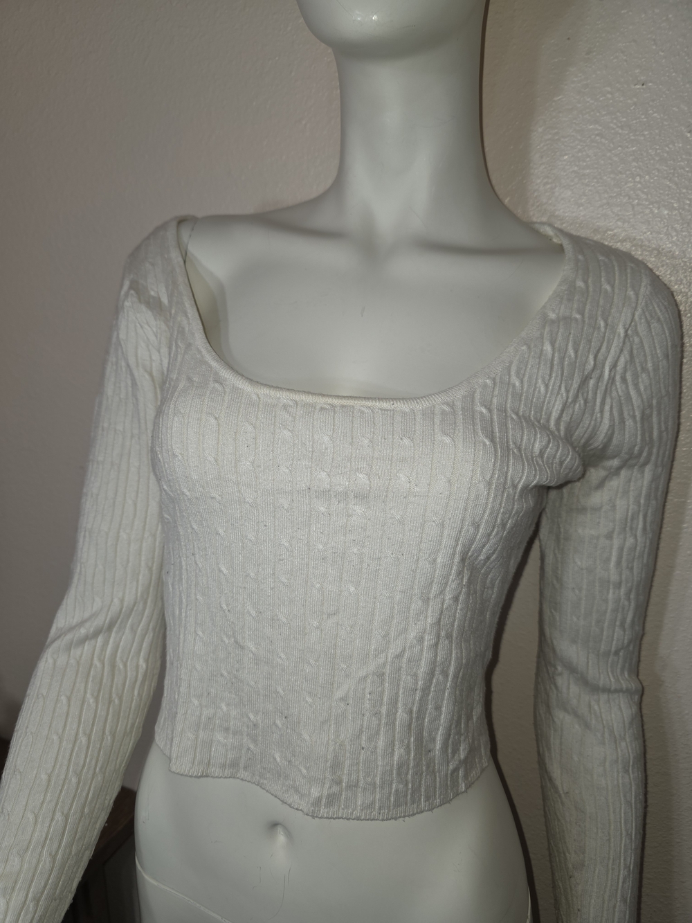 H&M White Cable-Knit Scoop Neck Crop Top